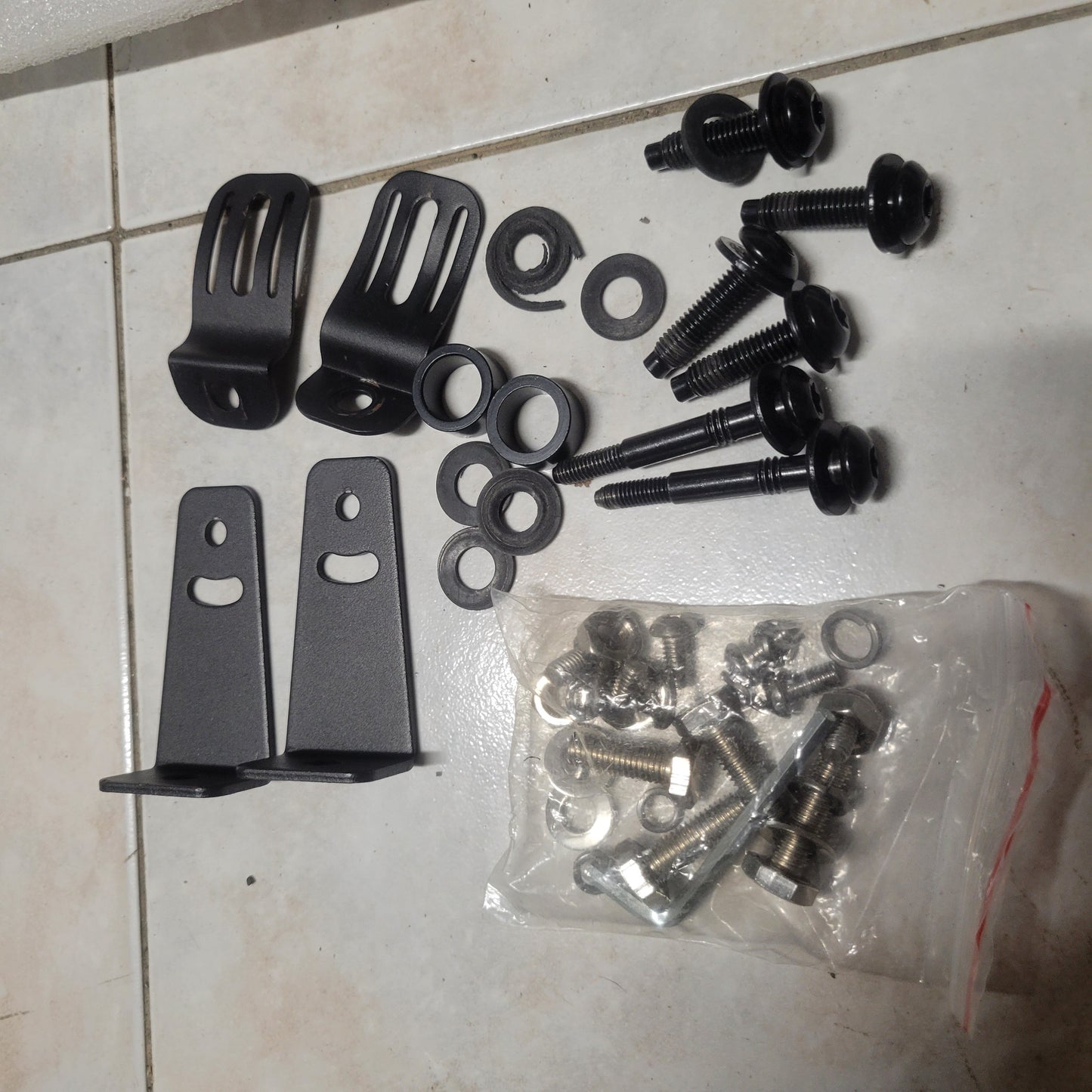 AUXMART Soportes de montaje para parabrisas de barra de luz ...
