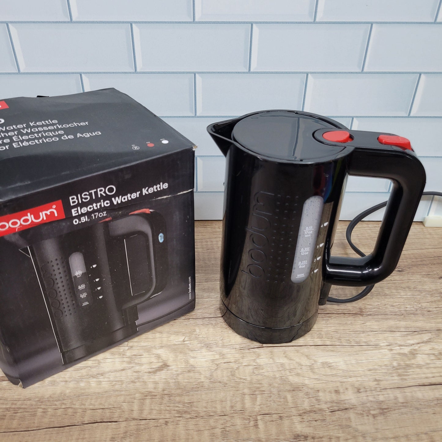 Bodum Bistro Hervidor de agua eléctrico, Plástico, 17 onzas, medio lit...