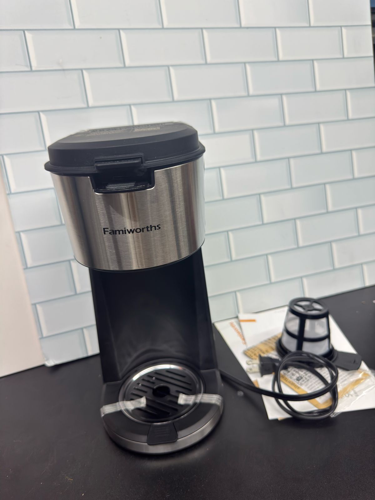 Famiworths Cafetera de una sola porción, cafetera helada y caliente pa...